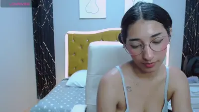 MyFreeCams Inocent_sofi thumbnail