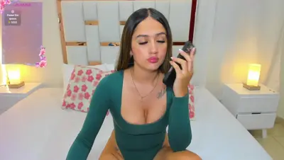 MyFreeCams cute_desiree thumbnail