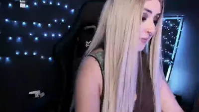 MyFreeCams Sophie_Blue69 thumbnail