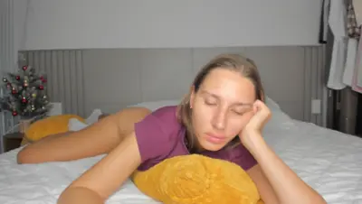 MyFreeCams SofiClimbing thumbnail