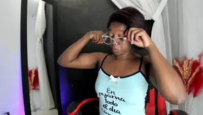 MyFreeCams Connywells thumbnail