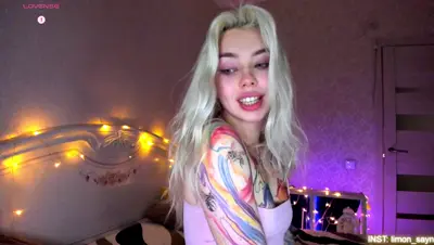 MyFreeCams LilliMoore_ thumbnail
