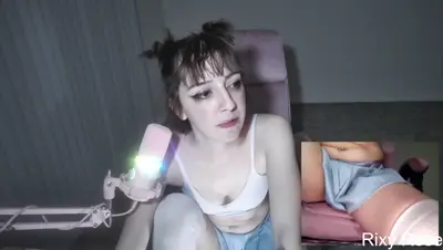 MyFreeCams RuinedByRixy thumbnail