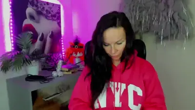 MyFreeCams Helen69 thumbnail