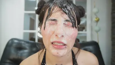 Miss_charlot Recorded video thumbnail